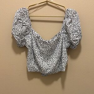Altar'd State Black and White Puff Sleeve Blouse